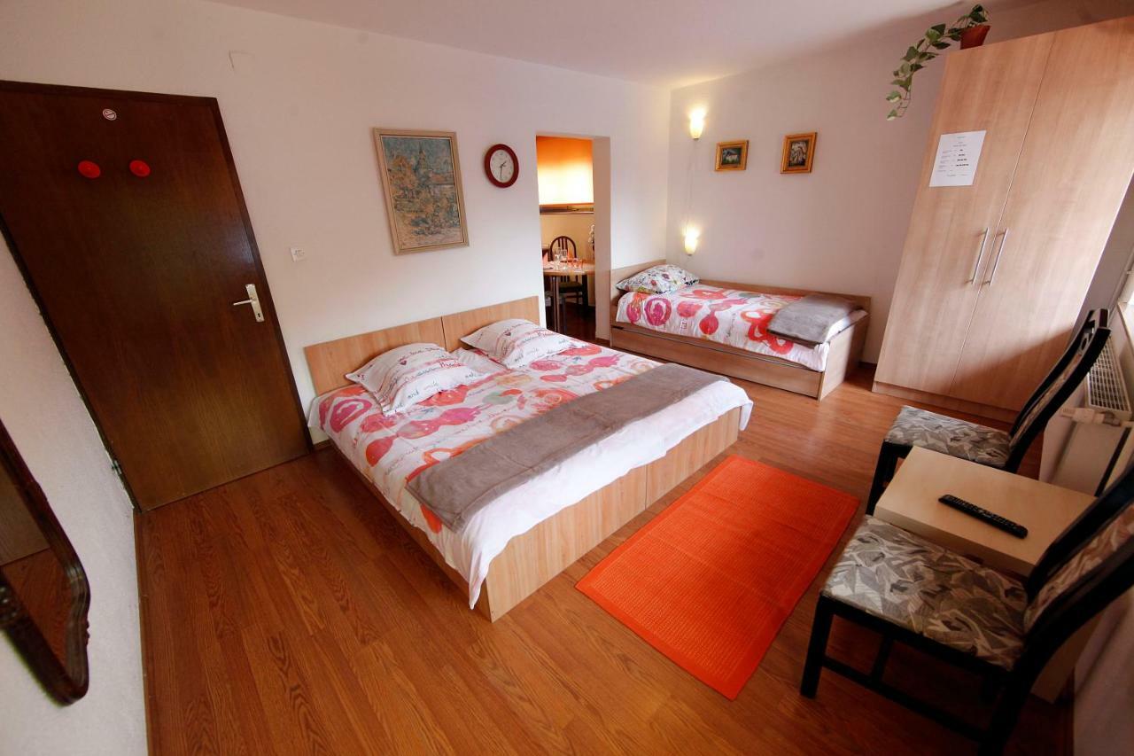 Rooms Ribnikar Postojna Exteriér fotografie